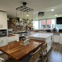 09c77cc3-b3f9-49b5-9835-ddd768e8c993