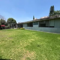 E7