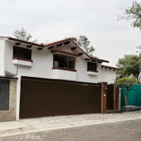 VENTA CASA EN PARQUES DEL PEDREGAL