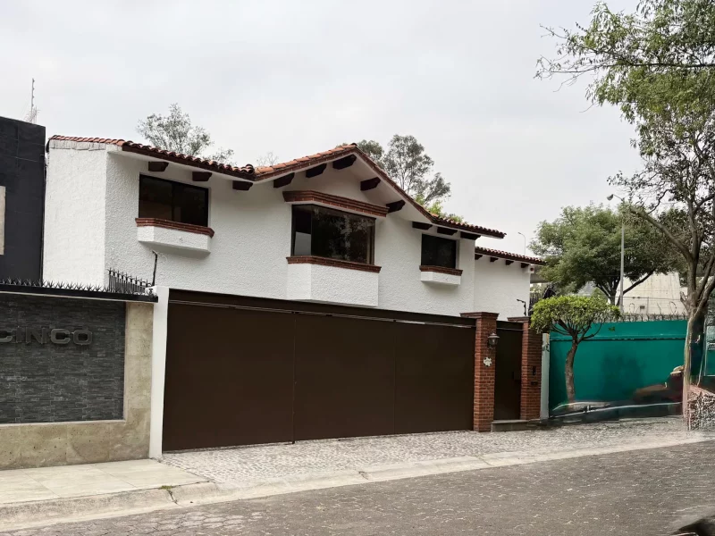 VENTA CASA EN PARQUES DEL PEDREGAL